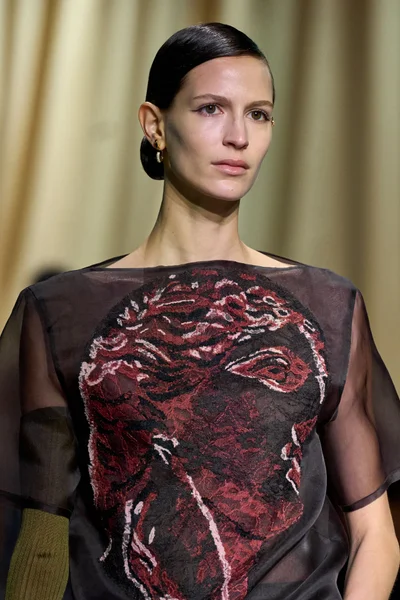 Look 112